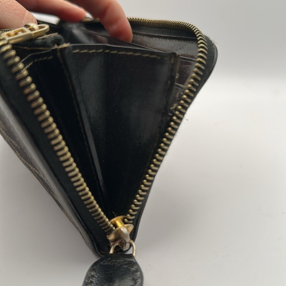 Fendi Black and Brown Wallet - Picture 14 of 14